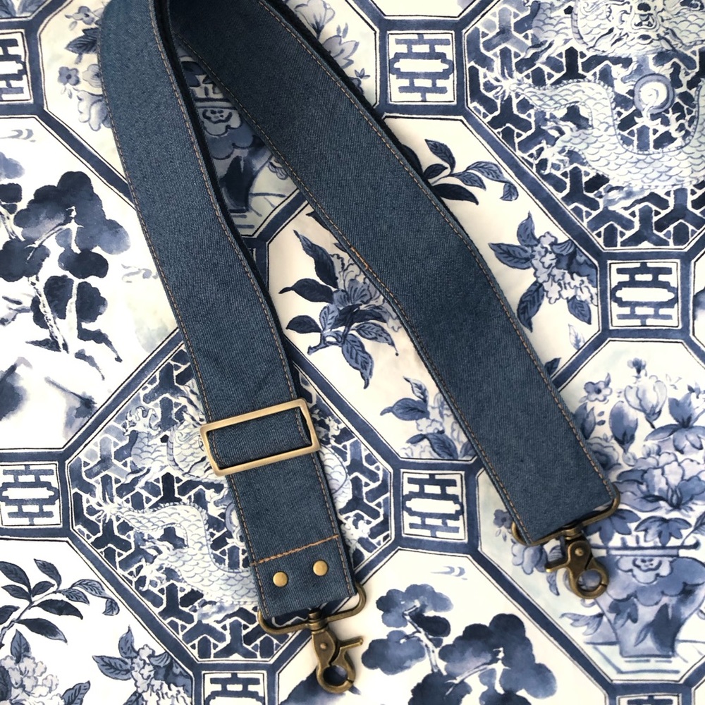 Parker Thatch Denim Strap NWOT